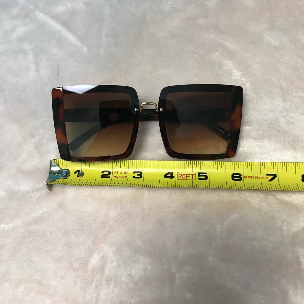 Womens Sunglasses Oversized Thick Tortoise Shell Brown Square Fashion - Picture 15 of 16
